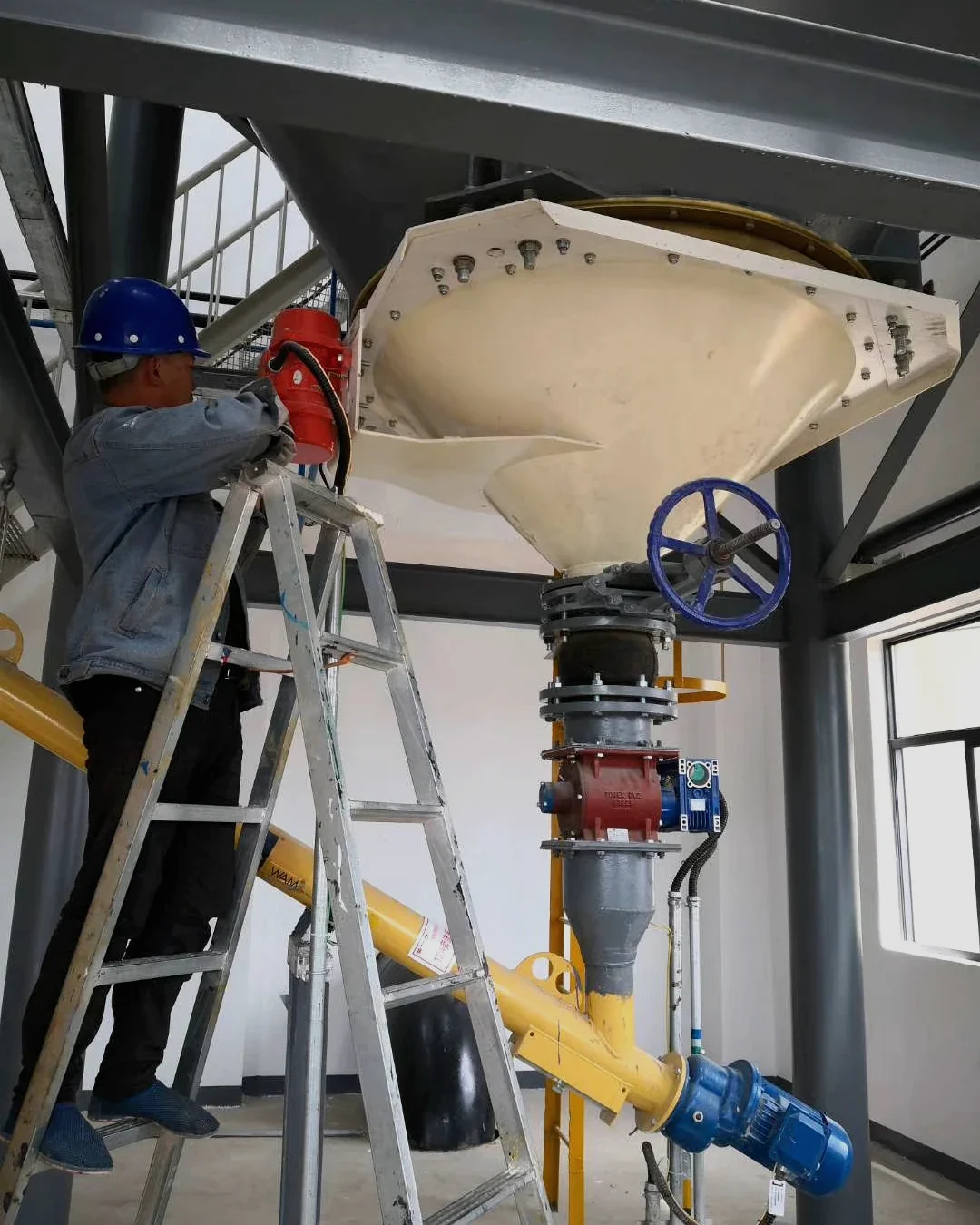 Cement silo parts and technical support inspection