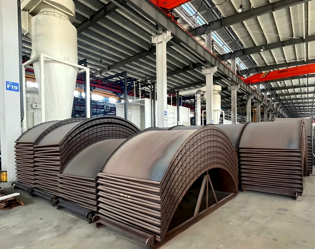 Factory production of cement silo components